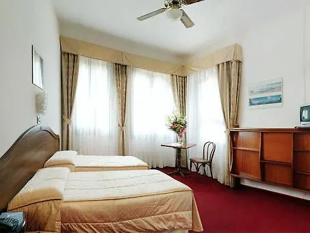 **  Hotel Cristallo Benátky – Lido Itálie
