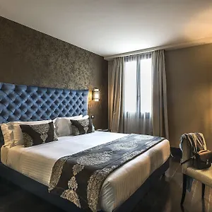 **** Hotel The Times Itálie