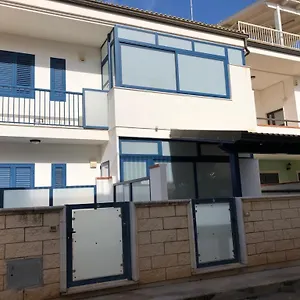 https://mare-in-sicilia-marina-di-ragusa.sicilyhotelsitaly.net